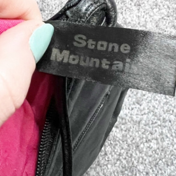 Stone Mountain Heart Quilt Leather Black Cross Body Purse Gold Charm Zipper Bag - Picture 14 of 16